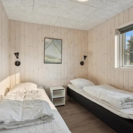 Feriehus Awesome In Romo With Sauna