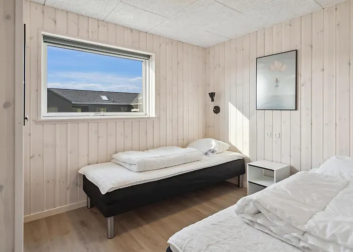 Awesome In With Sauna * Romo